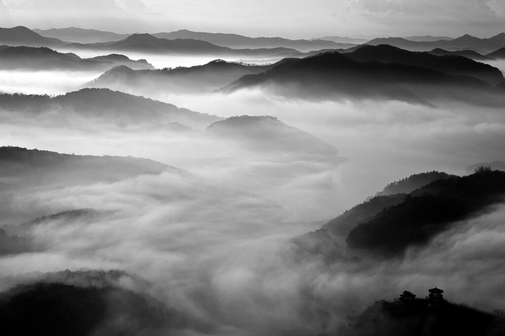 cloud, hills, nature-2714617.jpg